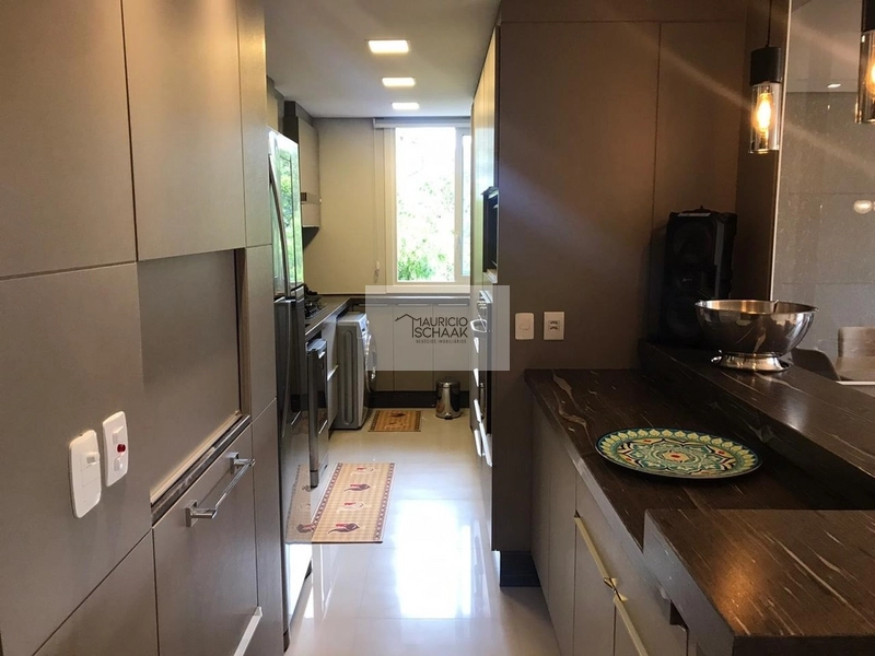 Apartamento na avenida mais badalada do litoral: 10ª foto da galeria de imagens do imóvel
