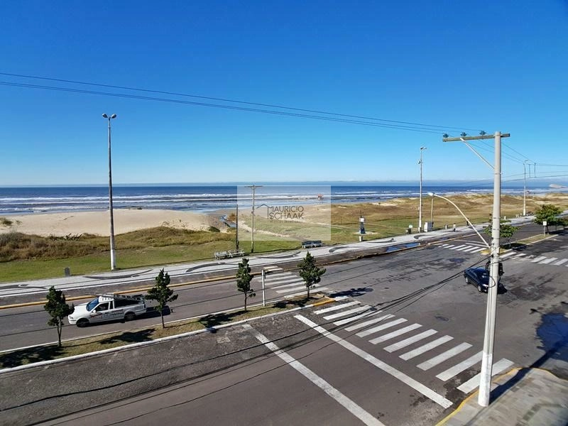 Magnífico apartamento frente mar em Capão da canoa: 1ª foto da galeria de imagens do imóvel