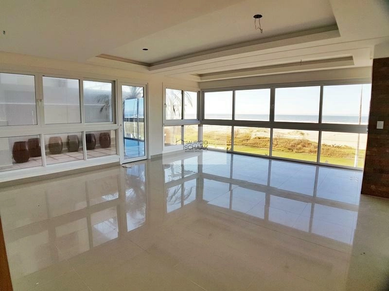 Magnífico apartamento frente mar em Capão da canoa: 7ª foto da galeria de imagens do imóvel