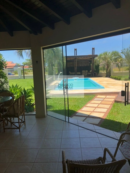 Casa em Capão Novo: 3ª foto da galeria de imagens do imóvel