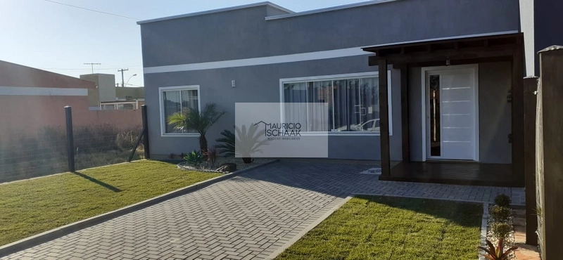 Casa em Capão da Canoa: 1ª foto da galeria de imagens do imóvel