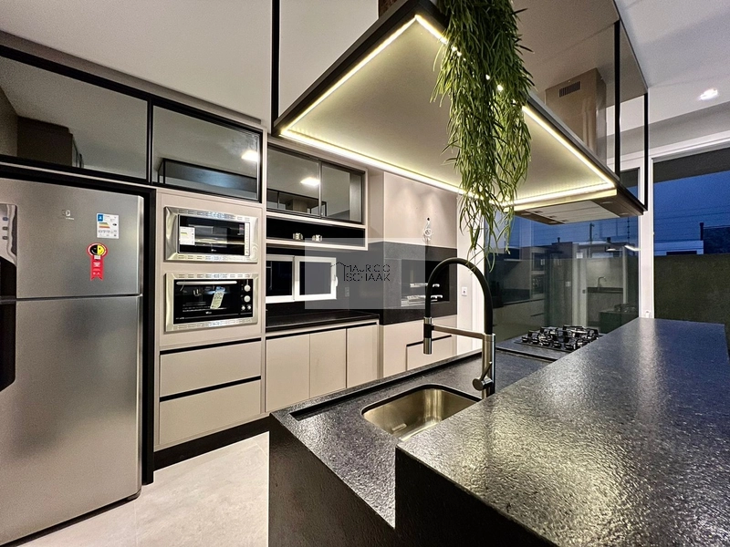 Sobrado em condomínio fechado em Xangri-lá!!: 13ª foto da galeria de imagens do imóvel