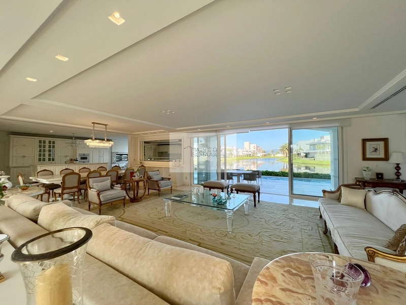 Mansão em condomínio fechado em Xangri-lá: 5ª foto da galeria de imagens do imóvel