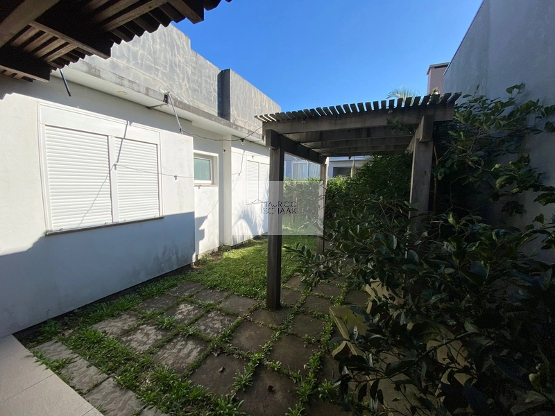 Casa em condomínio fechado em Xangri-lá!: 5ª foto da galeria de imagens do imóvel