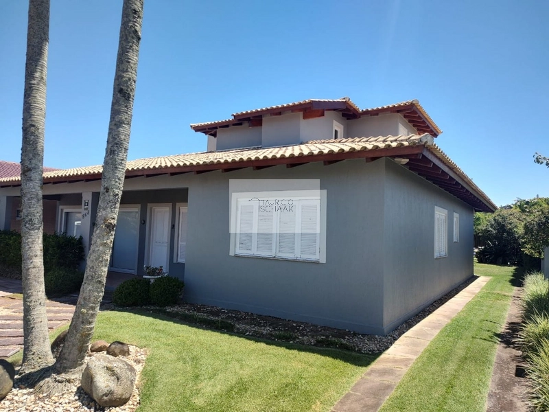 Casa à poucos metros do mar em Xangri-lá: 9ª foto da galeria de imagens do imóvel