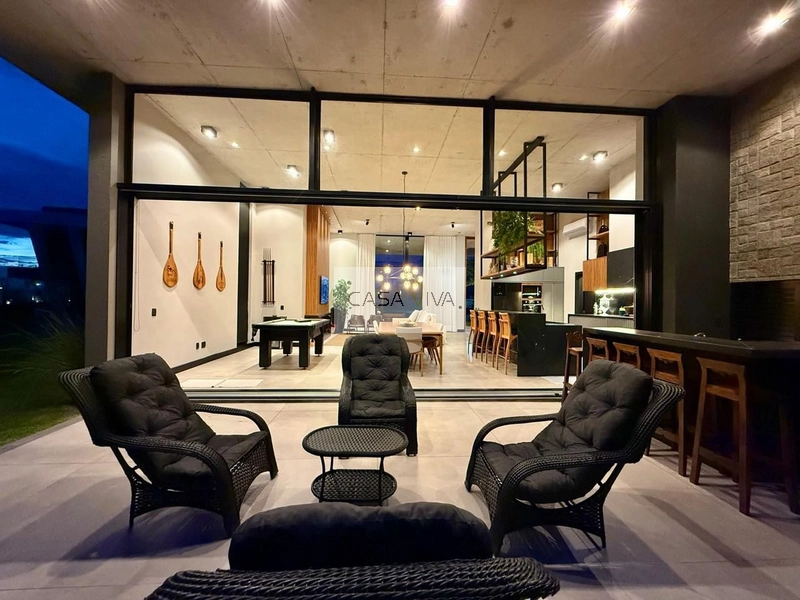 Casa beira lago em condomínio fechado!: 23ª foto da galeria de imagens do imóvel