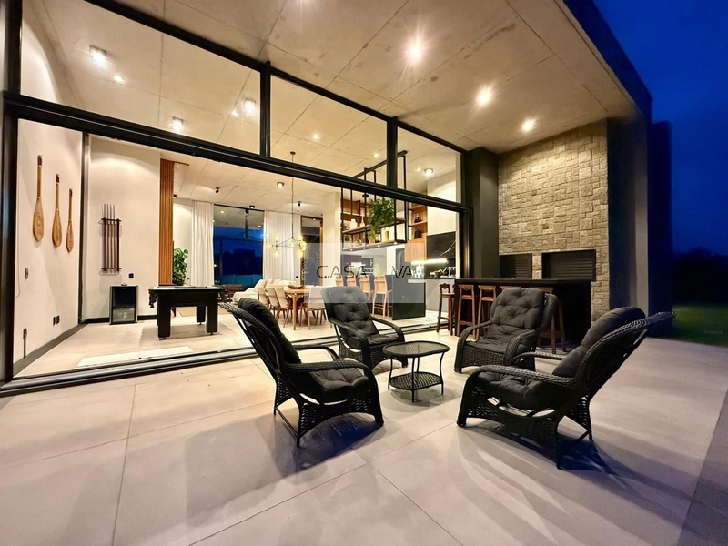 Casa beira lago em condomínio fechado!: 22ª foto da galeria de imagens do imóvel