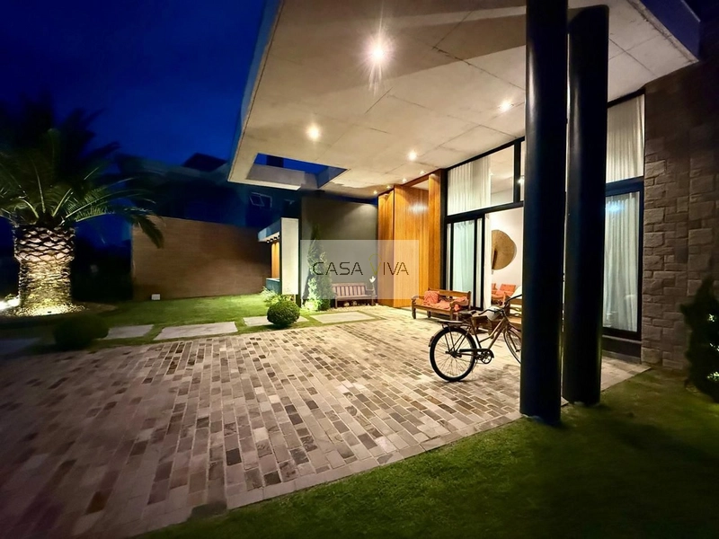 Casa beira lago em condomínio fechado!: 24ª foto da galeria de imagens do imóvel