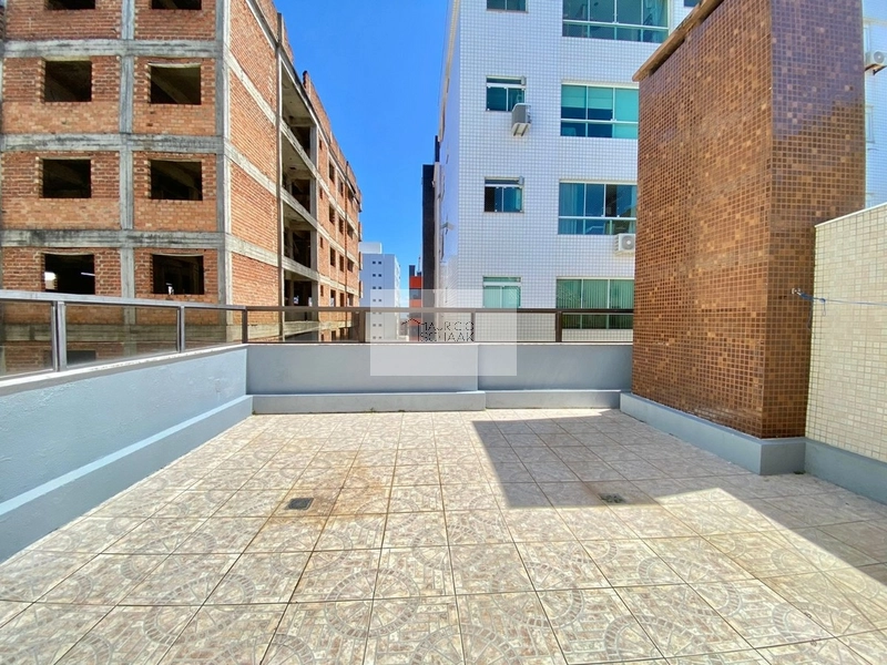 Apartamento com terraço: 14ª foto da galeria de imagens do imóvel
