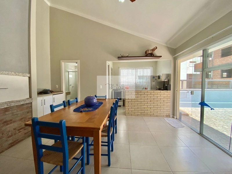 Apartamento com terraço: 9ª foto da galeria de imagens do imóvel