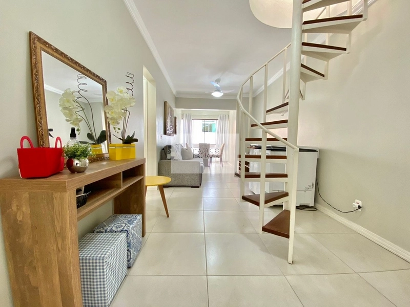Apartamento com terraço: 1ª foto da galeria de imagens do imóvel