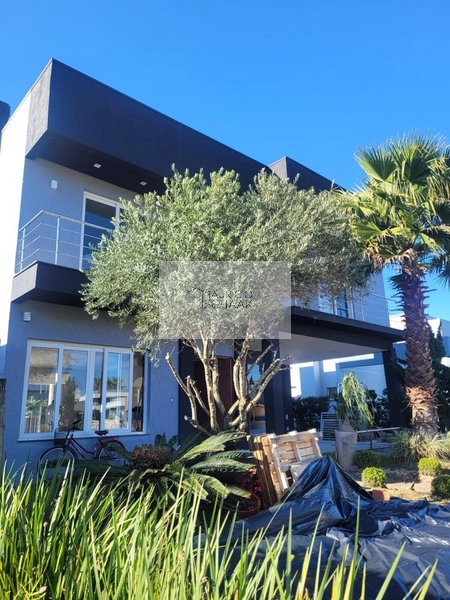 Casa em condomínio fechado em Capão da Canoa