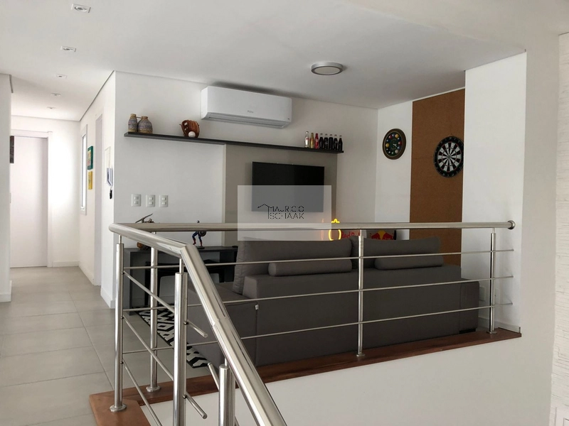 Apartamento na avenida central de Atlântida: 7ª foto da galeria de imagens do imóvel