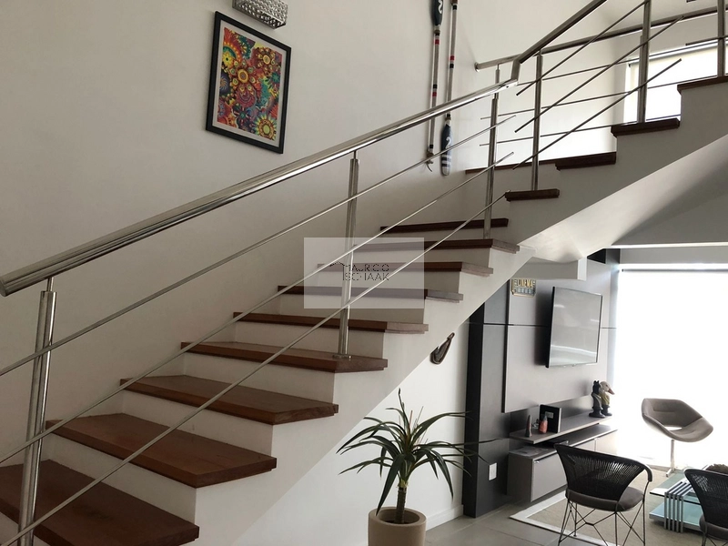 Apartamento na avenida central de Atlântida: 8ª foto da galeria de imagens do imóvel