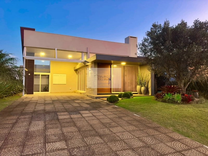 Casa em condomínio fechado em Xangri-lá!: 3ª foto da galeria de imagens do imóvel