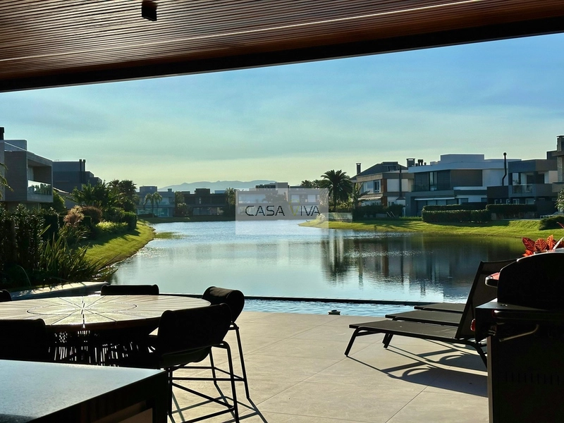 Residência de Alto Padrão à Beira Lago!!: 8ª foto da galeria de imagens do imóvel