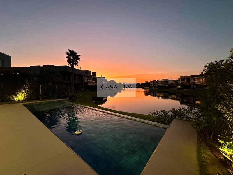 Residência de Alto Padrão à Beira Lago!!: 19ª foto da galeria de imagens do imóvel