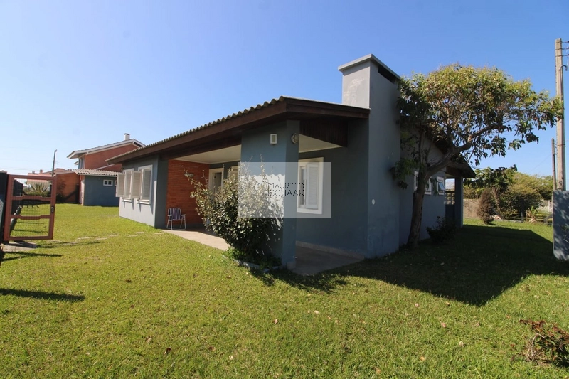 Casa no centro de Xangri-lá!: 1ª foto da galeria de imagens do imóvel