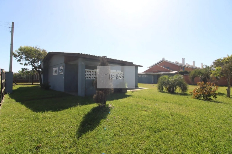 Casa no centro de Xangri-lá!: 3ª foto da galeria de imagens do imóvel