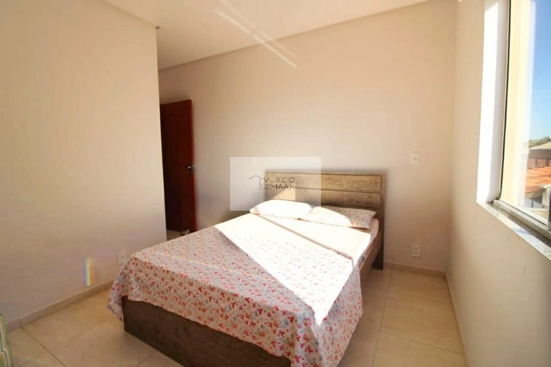 Casa no centro de Xangri-lá: 3ª foto da galeria de imagens do imóvel