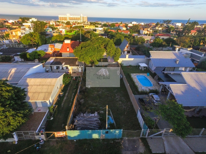 Terreno em Capão da Canoa: 1ª foto da galeria de imagens do imóvel