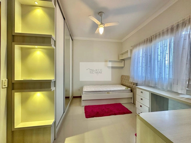 Casa no centro de Xangri-lá!: 9ª foto da galeria de imagens do imóvel