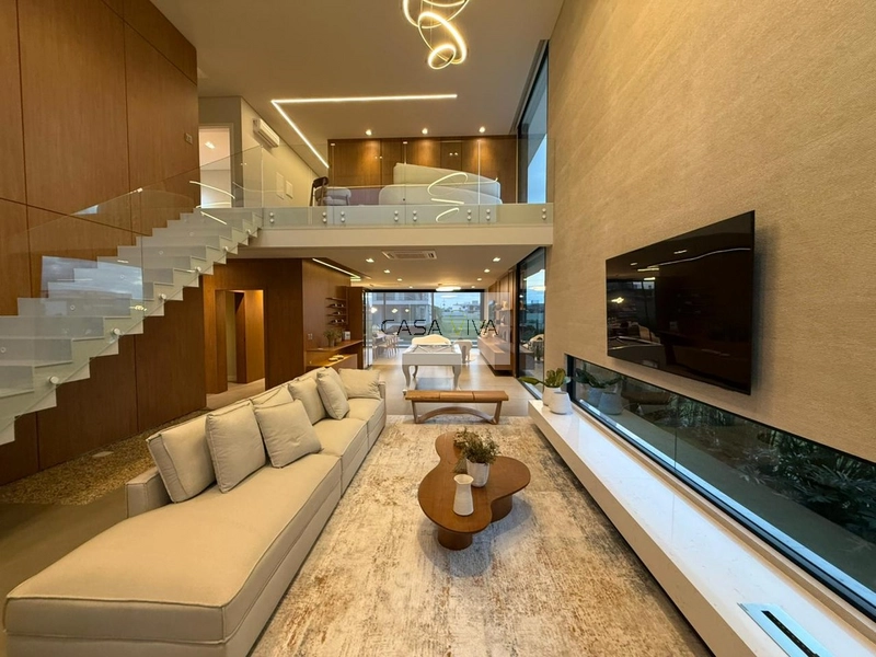 MANSÃO DE ALTO PADRÃO – SOFISTICAÇÃO E CONFORTO EM CADA DETALHE.: 2ª foto da galeria de imagens do imóvel