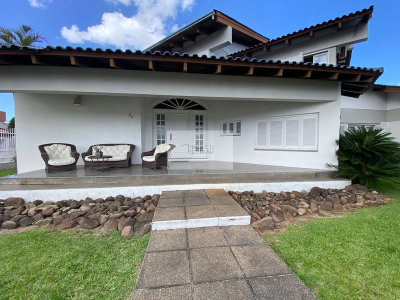Casa em Capão da Canoa!: 2ª foto da galeria de imagens do imóvel