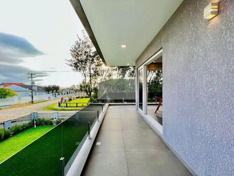 Belíssimo sobrado de esquina à 01 quadra do mar em Atlântida!: 77ª foto da galeria de imagens do imóvel