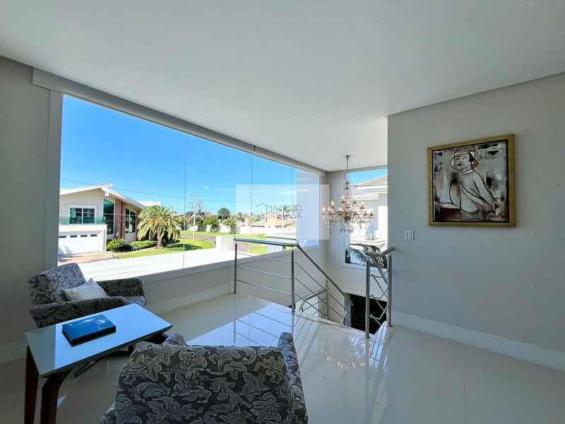 Casa beira lago em condomínio fechado!: 9ª foto da galeria de imagens do imóvel