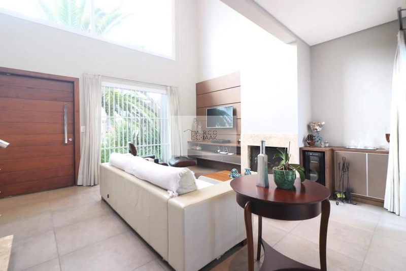 Casa no centro de Xangri-lá!: 5ª foto da galeria de imagens do imóvel