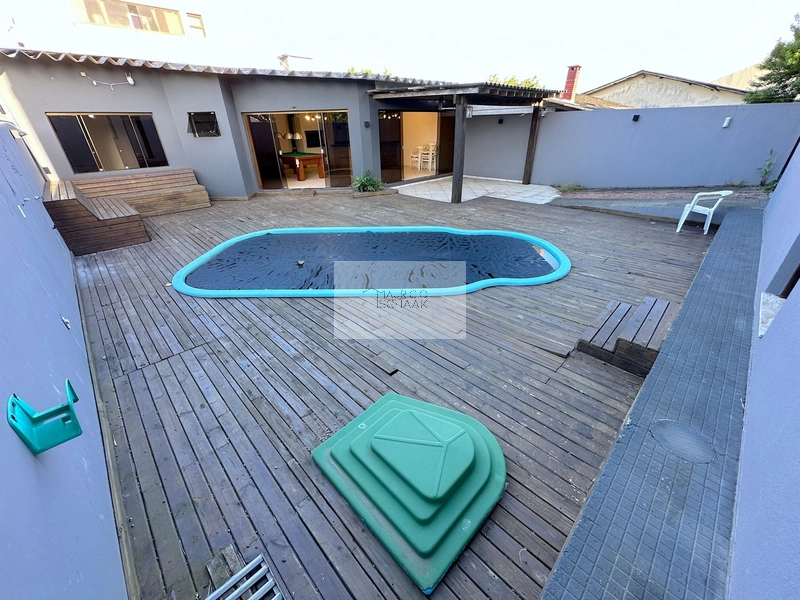 Casa no centro de Xangri-lá!: 2ª foto da galeria de imagens do imóvel
