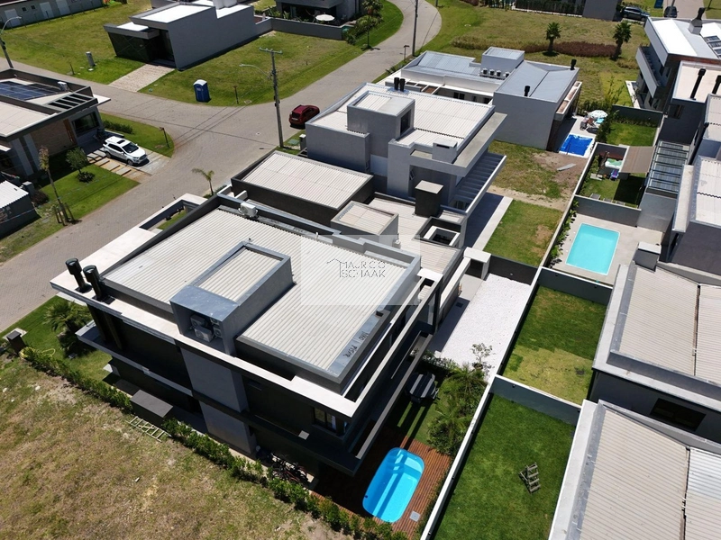 Casa em condomínio fechado em Xangri-lá!: 27ª foto da galeria de imagens do imóvel