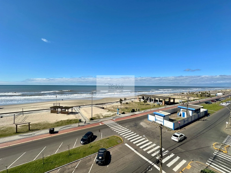 Apartamento beira mar em Capão da Canoa!: 1ª foto da galeria de imagens do imóvel