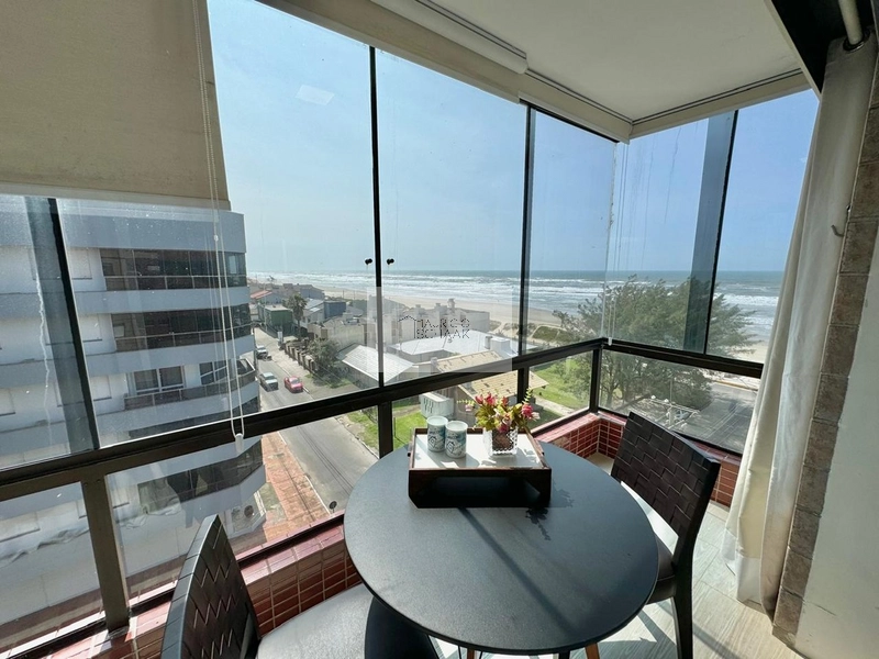 Apartamento com vista liberada pro mar!: 1ª foto da galeria de imagens do imóvel