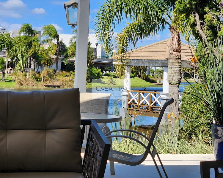 Mansão em condomínio fechado em Atlântida!: 43ª foto da galeria de imagens do imóvel