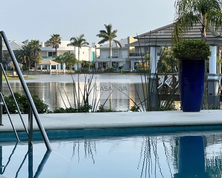 Mansão em condomínio fechado em Atlântida!: 21ª foto da galeria de imagens do imóvel