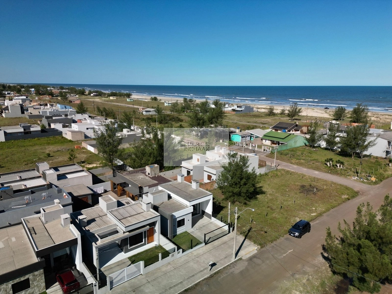 Casa em Capão da Canoa!: 2ª foto da galeria de imagens do imóvel