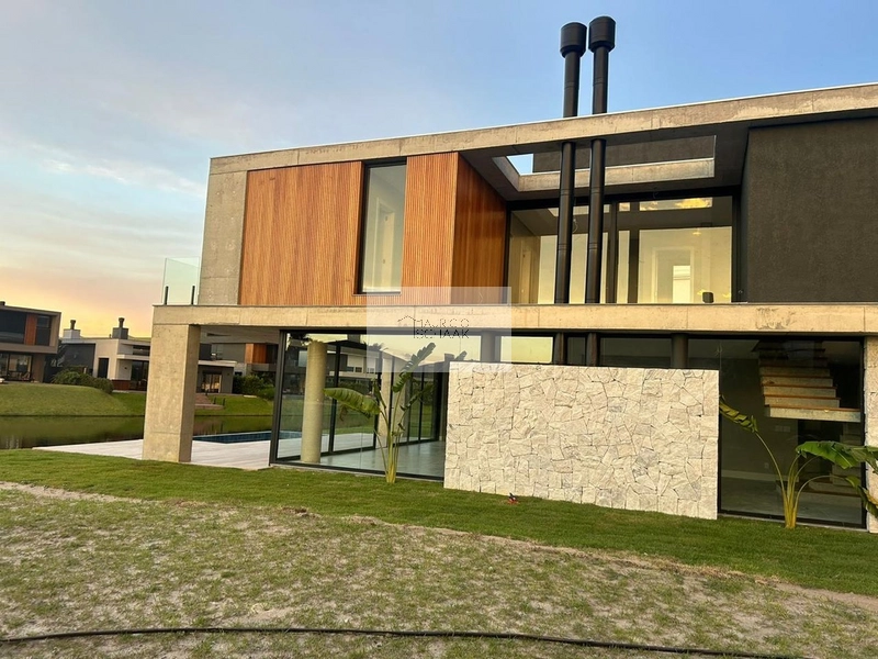 Casa em condomínio fechado!: 11ª foto da galeria de imagens do imóvel