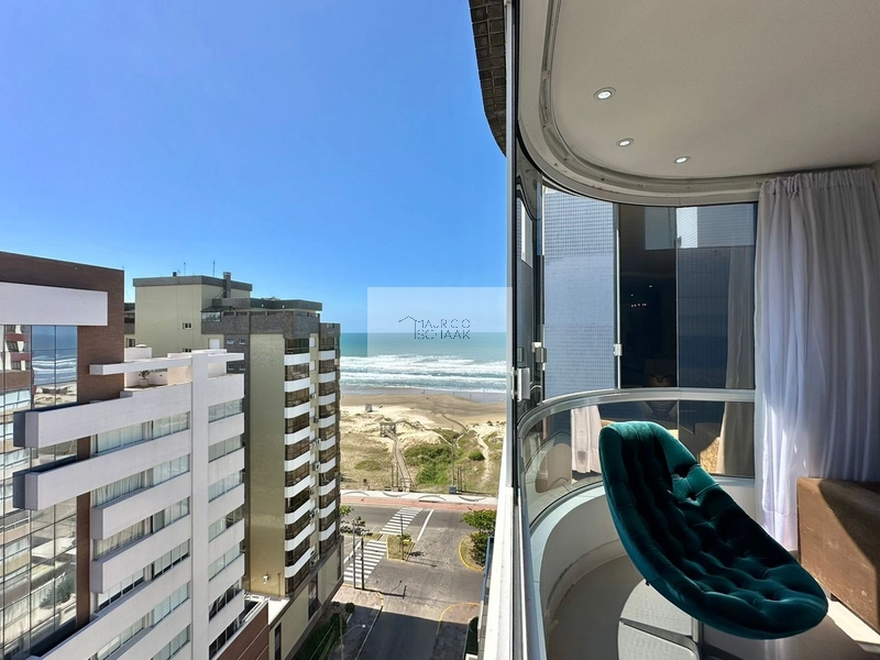 Lindo apartamento em zona nobre de Capão: 1ª foto da galeria de imagens do imóvel