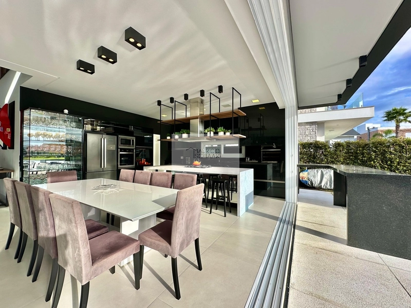 Casa em condomínio fechado!: 12ª foto da galeria de imagens do imóvel
