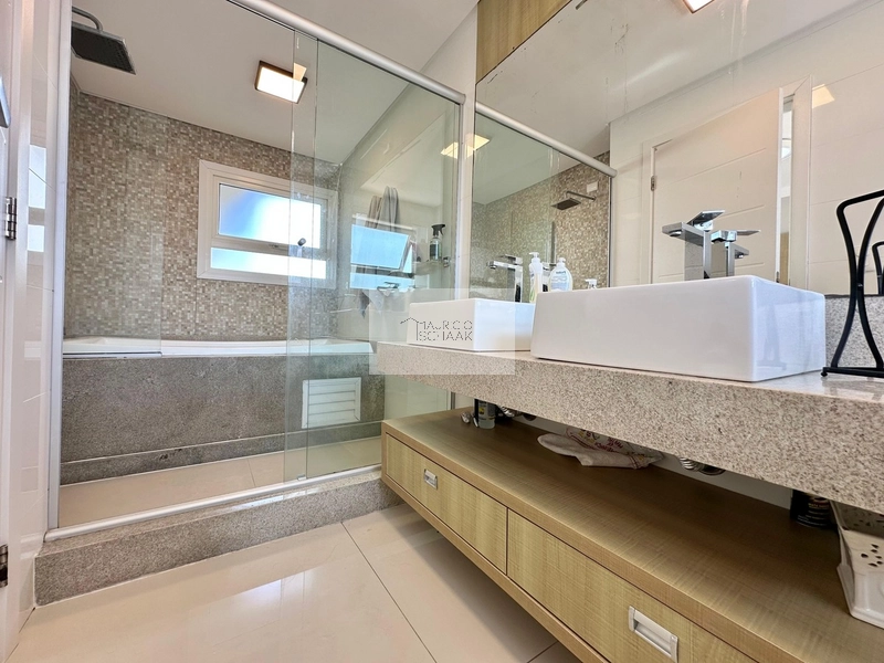 Casa em condomínio fechado!: 18ª foto da galeria de imagens do imóvel