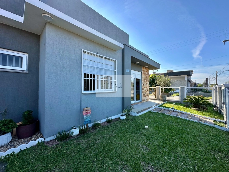 Casa em Atlântida Sul!: 15ª foto da galeria de imagens do imóvel
