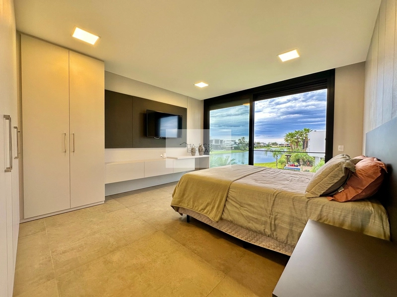 Casa nova beira lago: 18ª foto da galeria de imagens do imóvel