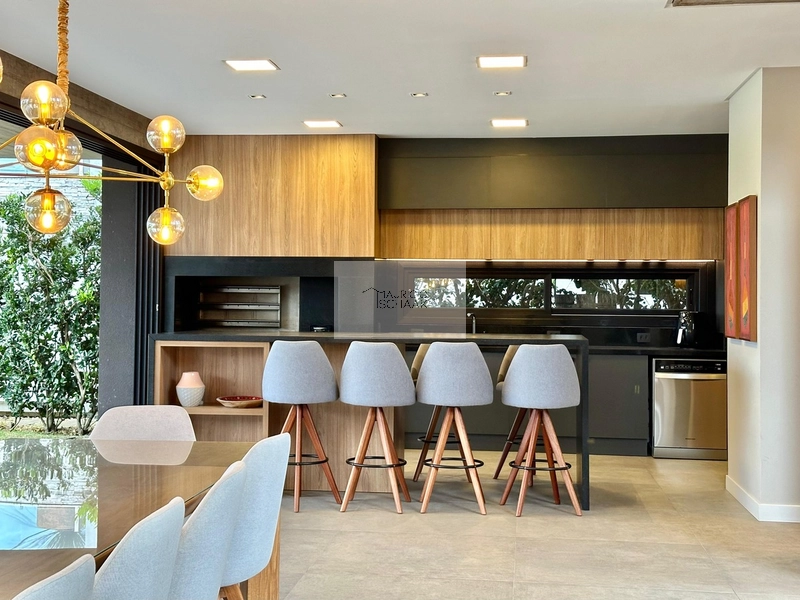 Casa nova beira lago: 6ª foto da galeria de imagens do imóvel