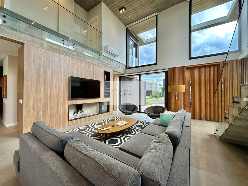 Casa nova beira lago: 4ª foto da galeria de imagens do imóvel