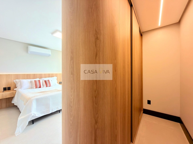 SOBRADO À BEIRA LAGO  ALTO PADRÃO - MOBILIADO & DECORADO: 43ª foto da galeria de imagens do imóvel