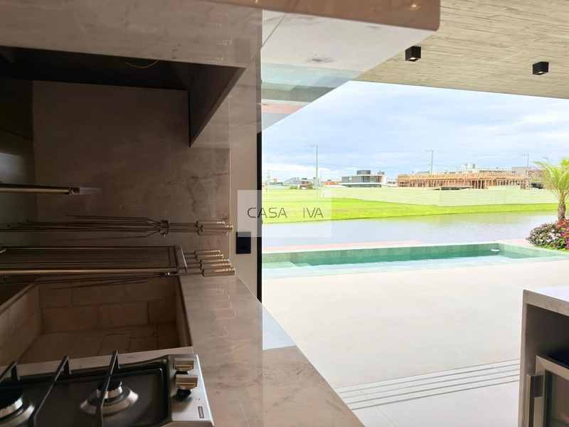 SOBRADO À BEIRA LAGO  ALTO PADRÃO - MOBILIADO & DECORADO: 14ª foto da galeria de imagens do imóvel