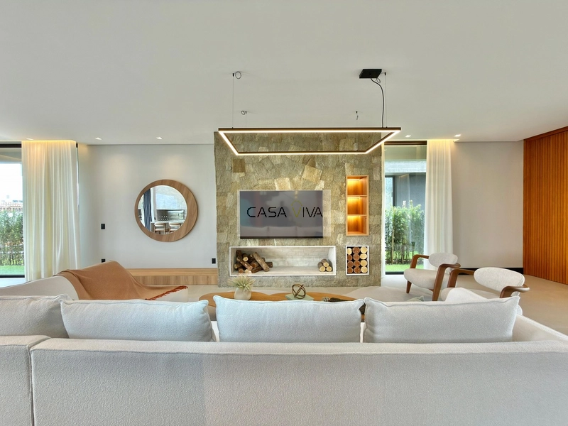 SOBRADO À BEIRA LAGO  ALTO PADRÃO - MOBILIADO & DECORADO: 4ª foto da galeria de imagens do imóvel