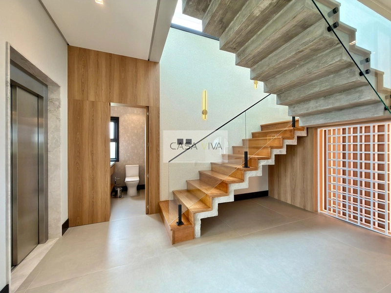 SOBRADO À BEIRA LAGO  ALTO PADRÃO - MOBILIADO & DECORADO: 6ª foto da galeria de imagens do imóvel